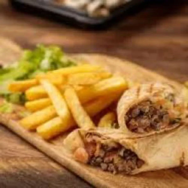 SHAWARMA BOEUF // BEEF SHAWARMA